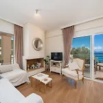 Appartamento Arya Seaside Karavomylos