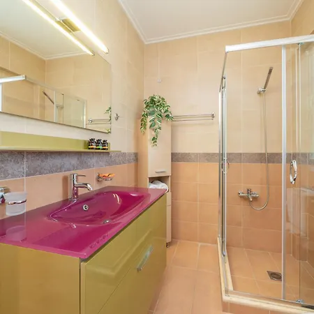 Apartment Arya Seaside *