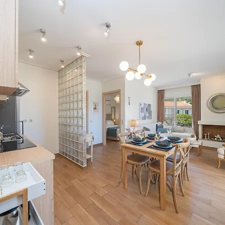 아파트 Arya Seaside 카라보밀로스