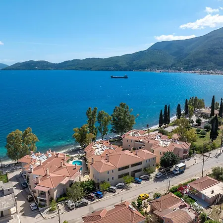 Arya Seaside * 카라보밀로스