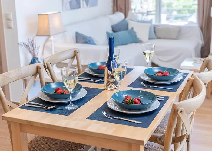 Arya Seaside * カラヴォミロス